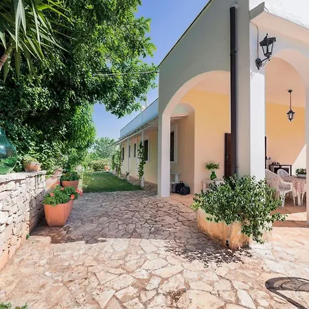 Casal Del Borgo 2 By Interhome Διαμέρισμα Ostuni